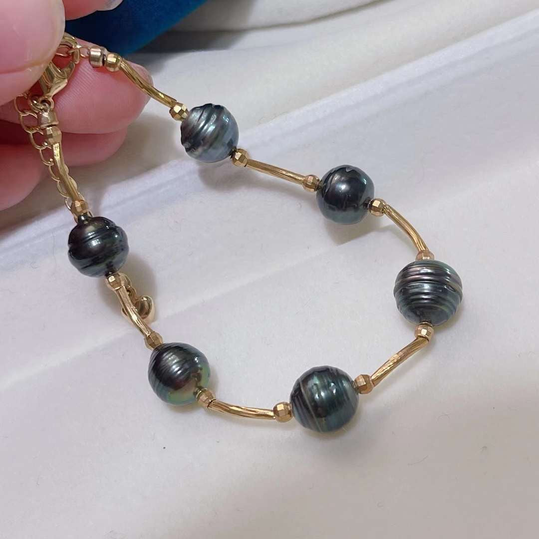 Alexa Bracelet