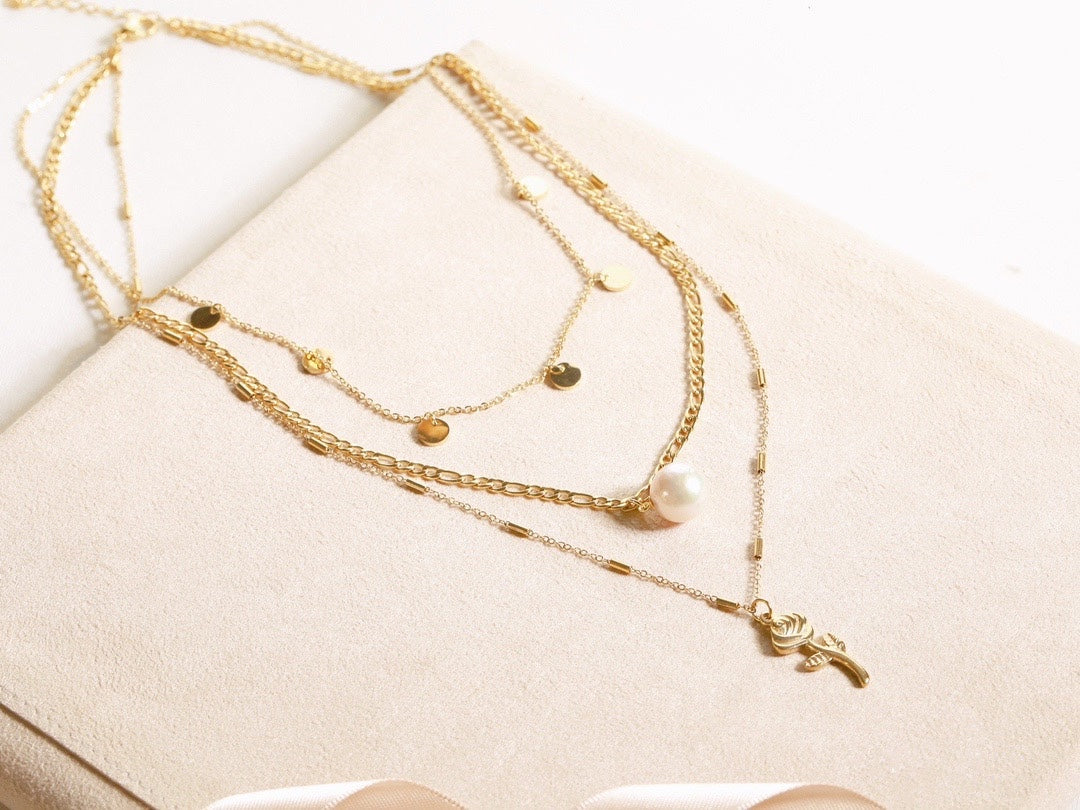 Rosa Necklace